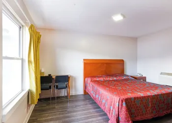Manor Motel By OYO Near Oak Brook/Chicago Westchester hotel thumbnail 7