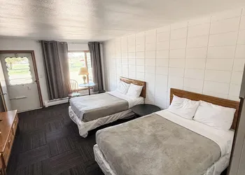 Superior Stays hotel thumbnail 7