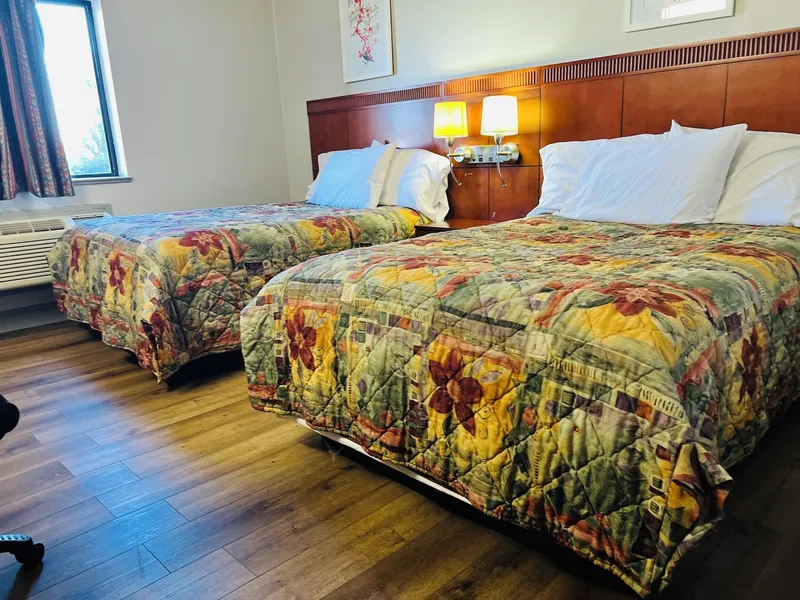 Rosewood Inn By OYO Union City I-69 hotel detail image 6