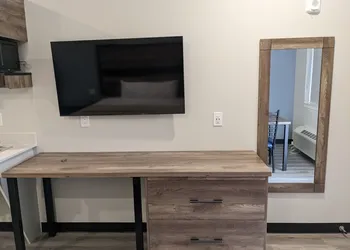 Captain Suites hotel thumbnail 7