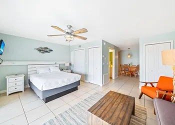 Sebastian Saltwater Lodge hotel thumbnail 5