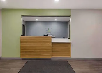 Woodspring Suites Wixom - Novi hotel thumbnail 4