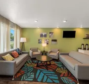 Woodspring Suites West Palm Beach hotel detail image 4
