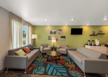 Woodspring Suites West Palm Beach hotel thumbnail 4