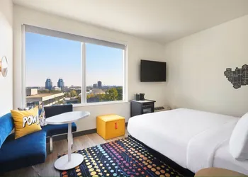 Aloft Atlanta Perimeter Center hotel thumbnail 6