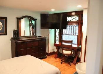 VAAST Bed & Breakfast hotel thumbnail 4