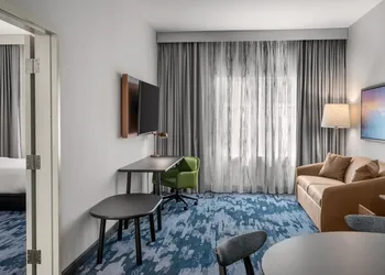 Fairfield Inn & Suites Austin Downtown hotel thumbnail 7