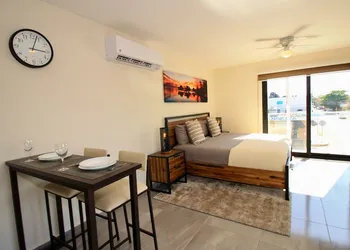 Zulim By The Spot Rentals hotel thumbnail 6