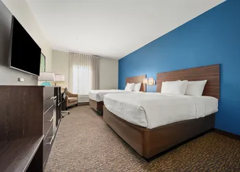 La Quinta Inn & Suites by Wyndham Sulphur (Lake Charles) hotel thumbnail 7