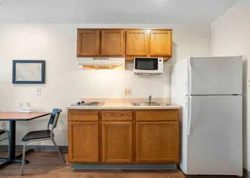 Extended Stay America Select Suites - Tallahassee - Northwest hotel thumbnail 7