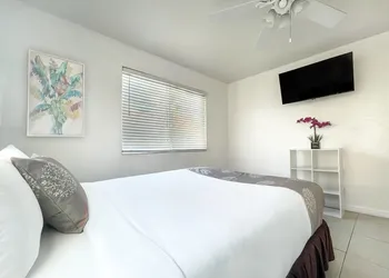 The Starfish hotel thumbnail 4