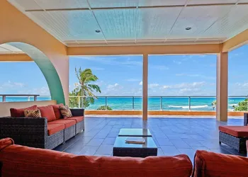Grapetree Bay Hotel & Villas hotel thumbnail 2