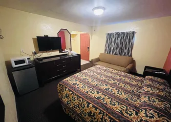 Royal Palms Motel & RV Park hotel thumbnail 3