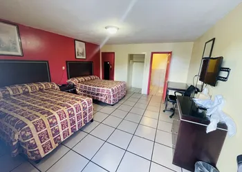 Royal Palms Motel & RV Park hotel thumbnail 4