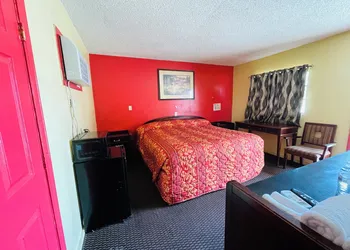 Royal Palms Motel & RV Park hotel thumbnail 8