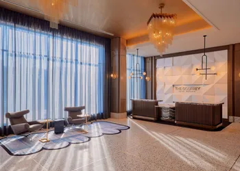 The Godfrey Detroit, Curio Collection By Hilton hotel thumbnail 2