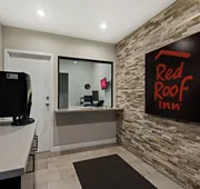 Red Roof Inn Carson - Wilmington hotel detail image 4