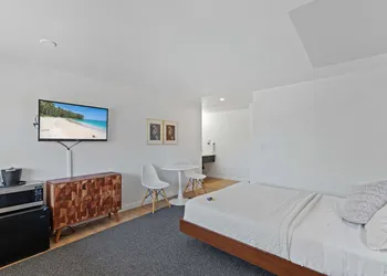 Cashmere Inn hotel thumbnail 6