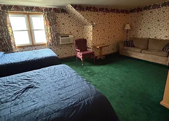 The Stevens Motel hotel thumbnail 4
