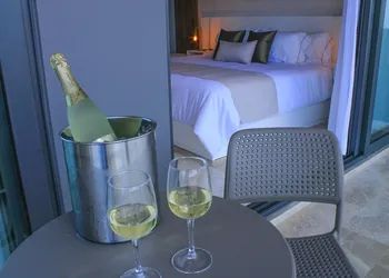 Singular Dream Vacation Rentals hotel thumbnail 6