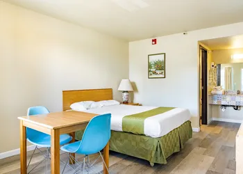 City Inn hotel thumbnail 8