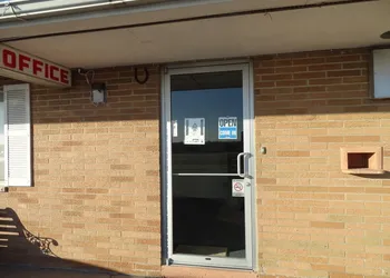 Hotel Prairie Winds Carthage Keokuk Hwy 136 hotel thumbnail 2