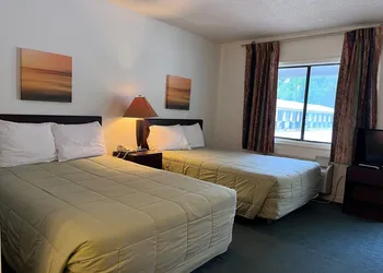 Windtree Inn hotel thumbnail 3