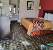 Budget inn hotel detail image 7