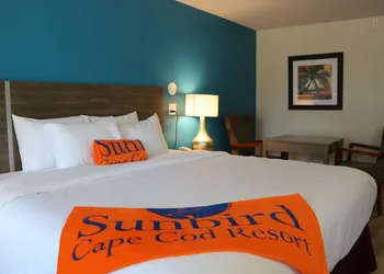 Sunbird Cape Cod Resort hotel thumbnail 5
