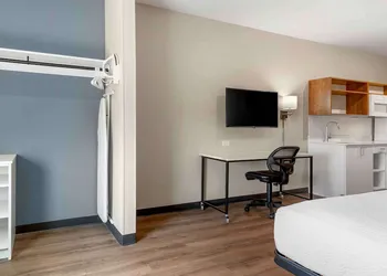 Extended Stay America Suites - Atlanta - Mcdonough hotel thumbnail 8