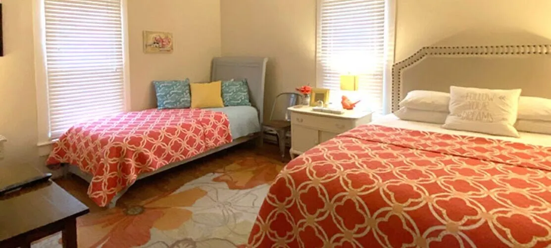 College Inn Bed and Breakfast hotel detail image 6