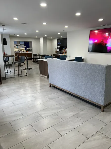 Holiday Inn Express & Suites Phoenix - Mesa West by IHG hotel detail image 2