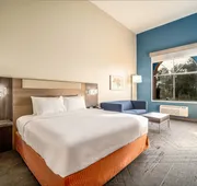 Holiday Inn Express & Suites Phoenix - Mesa West by IHG hotel detail image 4