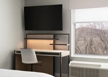 Towneplace Suites By Marriott New Philadelphia hotel thumbnail 8