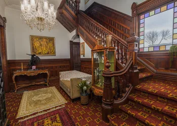 Pinc Lady Mansion hotel thumbnail 2