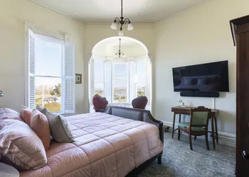Pinc Lady Mansion hotel thumbnail 7