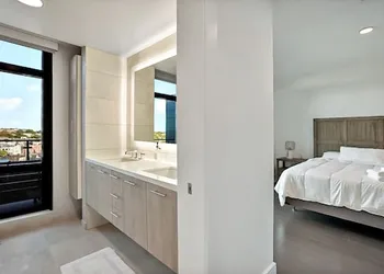 Pure Voyage Shaw hotel thumbnail 4