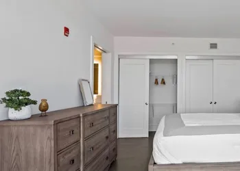 Pure Voyage Shaw hotel thumbnail 6