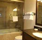 Junior King Suite 1 Bedroom Hotel Room by RedAwning hotel detail image 4