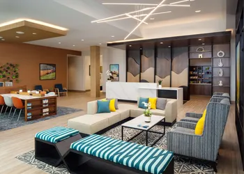 Hyatt House Vacaville hotel thumbnail 2