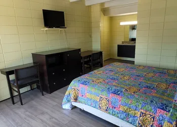 Relax inn hotel thumbnail 7