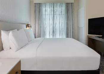 Residence Inn by Marriott Chatsworth hotel thumbnail 7