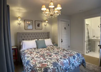 Vintage Inn at Veritas Estate hotel thumbnail 5