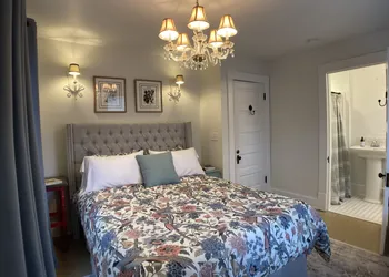 Vintage Inn at Veritas Estate hotel thumbnail 5