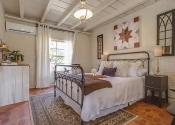 Rest yourself River Ranch hotel thumbnail 5