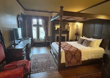 Hazeltine Boutique Hotel BnB hotel thumbnail 6