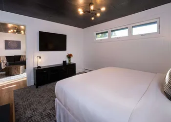 Trailhead by Weekender hotel thumbnail 3