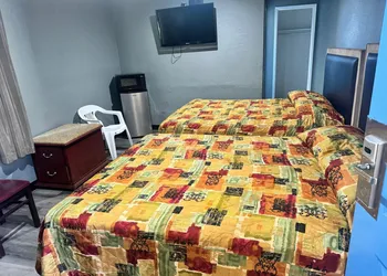 Kings Castle Motel hotel thumbnail 5