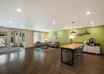 Woodspring Suites Austin Central hotel thumbnail 4