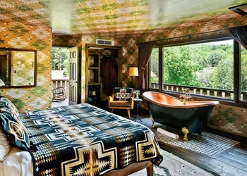 Urban Cowboy Lodge hotel thumbnail 4